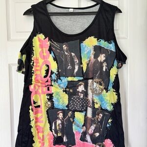 NKOTB Capped Sleeve - Top - M